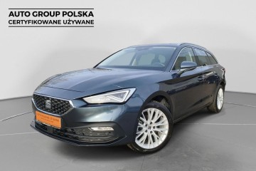 Xcellence + Pakiety, Hak, Wirtualny kokpit, ACC, Podgrzewane fotele